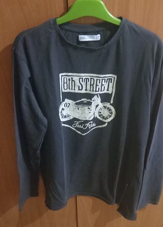 Camiseta Zara manga larga chico gris Talla 13-14añ