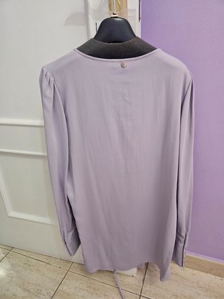 Túnica Morada Talla 44