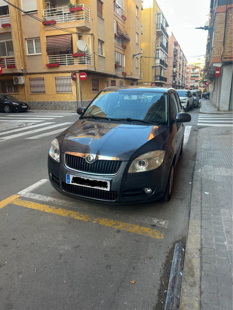 Skoda Fabia 2007 - foto 1