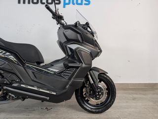 KEEWAY VIESTE 300 XDV 2024