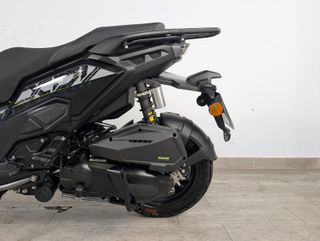 KEEWAY VIESTE 300 XDV 2024