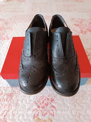 Scarpe eleganti donna nere usate pochissimo.