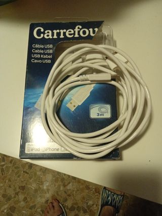 Cable USB Carrefour para iPod/iPhone/iPad 3m