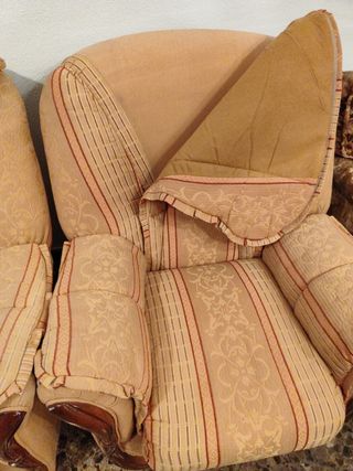 Conjunto de dos sillones de estilo vintage.