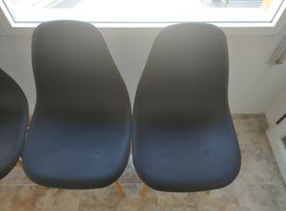 Sillas negras (4 unidades)