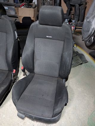 Asientos Recaro Audi S3 / Golf GTI IV