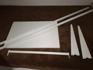 Estantería y perchero pared metal