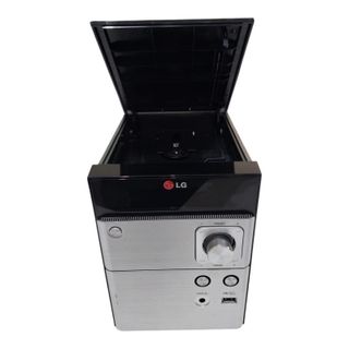 MICROCADENA LG CM1530 2.1 15W FM/USB/CD CON ALTAVOCES