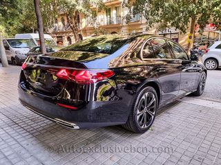 Mercedes E 300e tecnologia hibrida EQ | 2024