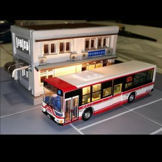 Maqueta N Diorama Estación con Autobús luz tren el