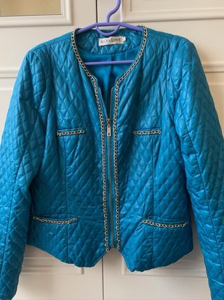 Chaqueta acolchada Nanalove cadena dorada