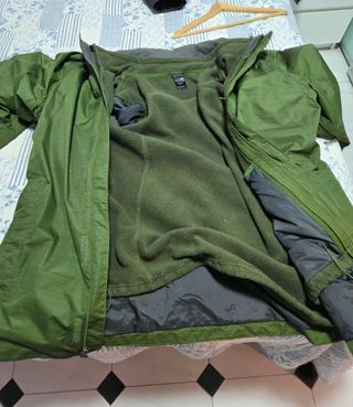 Chaqueta chubasquero the North Face verde