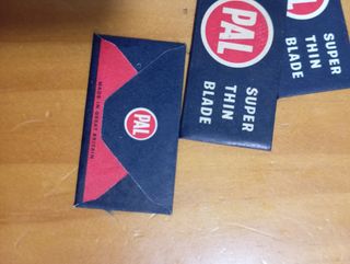 Cuchillas de afeitar antiguas PAL