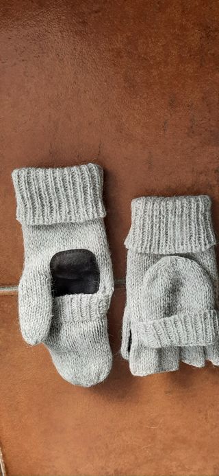 Manoplas Guantes Tejidos Gris