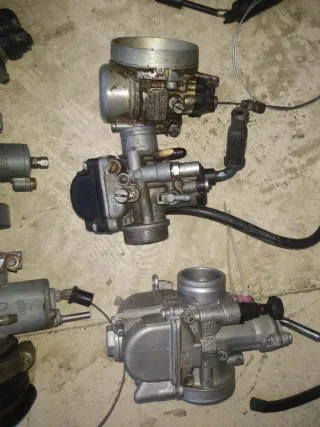 Carburadores de moto varios modelos