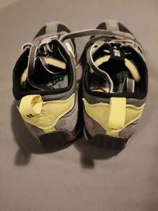 Zapatillas Munich Hombre Negras y Grises