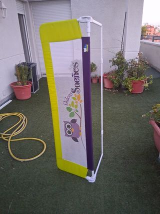 Barrera de seguridad para cama infantil