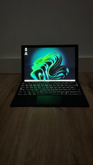 Microsoft Surface Pro 5 i5 8GB RAM 256GB SSD