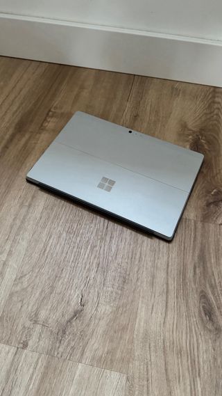 Microsoft Surface Pro 5 i5 8GB RAM 256GB SSD