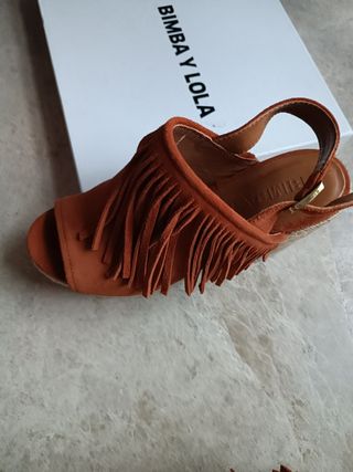 Esparteñas Bimba y Lola Cuña Flecos Marrones