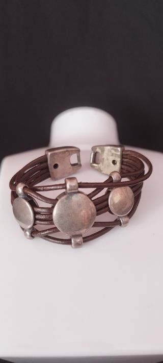  Pulseras Cuero y Plata