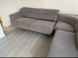 Sofá rinconera terminada en chaiselonge