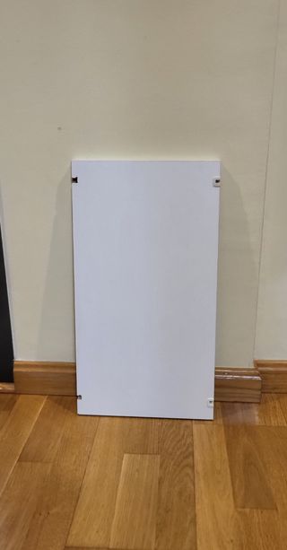 Baldas para armario blancas