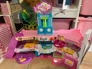 Centro Comercial Pinypon y muchas más .