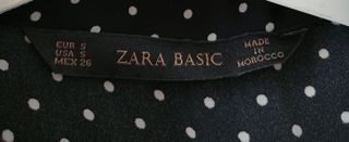Camisa Zara lunares azul y blanca