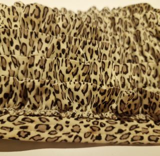 Top leopardo volantes talla M