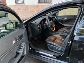 Mercedes-Benz GLA 200 / 2018