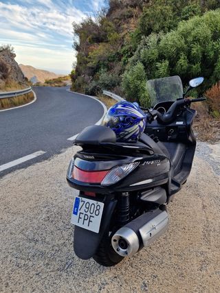 Yamaha Majesty 400 Scooter