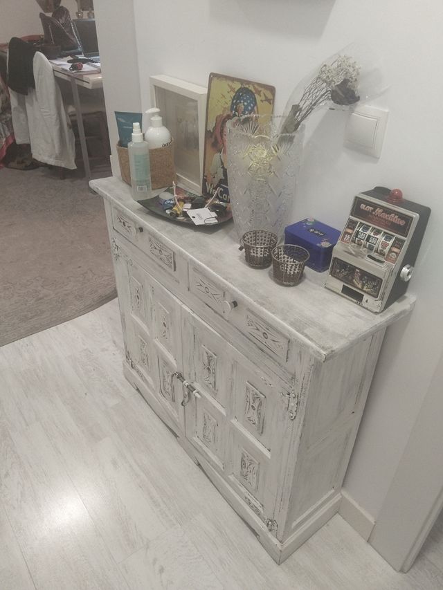 Mueble recibidor madera y cristal