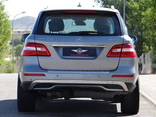Mercedes-Benz Clase M 2504Matic 204CV 160.000 2012