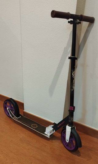 Patinete plegable morado