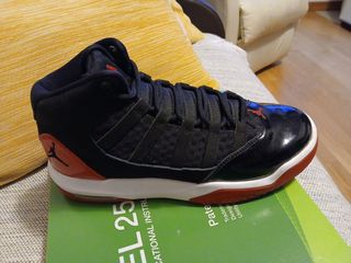 Zapatillas Jordan Max Aura Bred Baloncesto