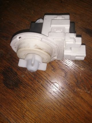 Bomba de agua lavavajillas MIELE