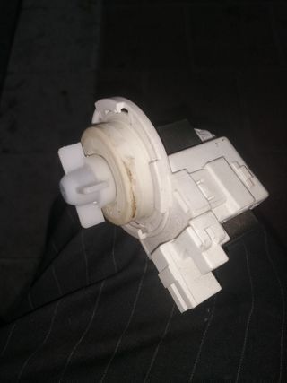 Bomba de agua lavavajillas MIELE