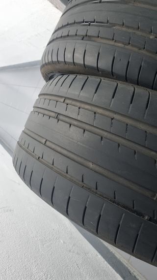 Neumáticos Goodyear Eagle F1 275 30 R20 97Y