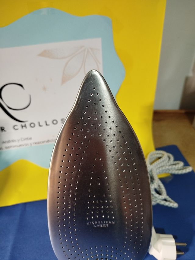 Plancha de vapor Rowenta Effective 2400W