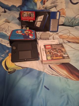 Nintendo 2DS Negra + Juegos y Accesorios 