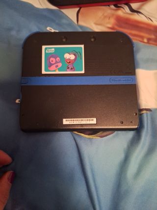 Nintendo 2DS Negra + Juegos y Accesorios 
