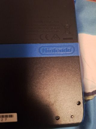 Nintendo 2DS Negra + Juegos y Accesorios 
