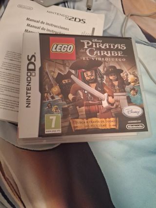 Nintendo 2DS Negra + Juegos y Accesorios 