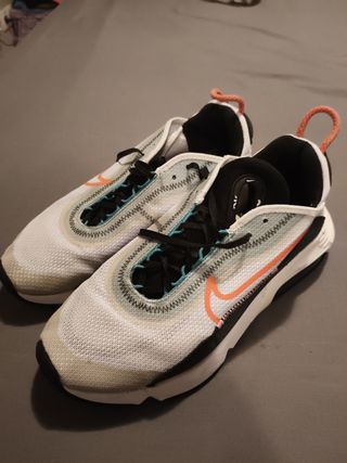 Zapatillas Nike Air Max 2090 Naranja Blanco