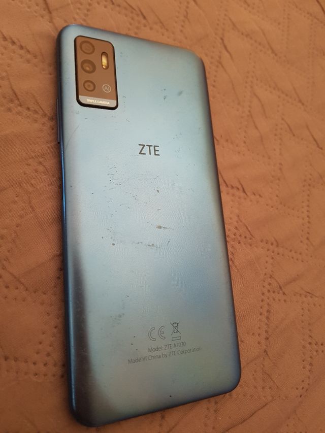 ZTE Blade A71 - Funda,Caja y cargador.