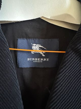 Americana Burberry pana negra