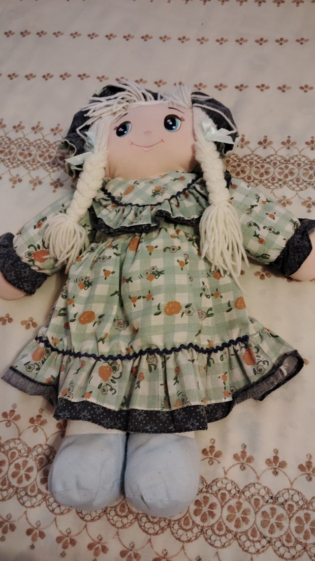 Muñeca de trapo vintage