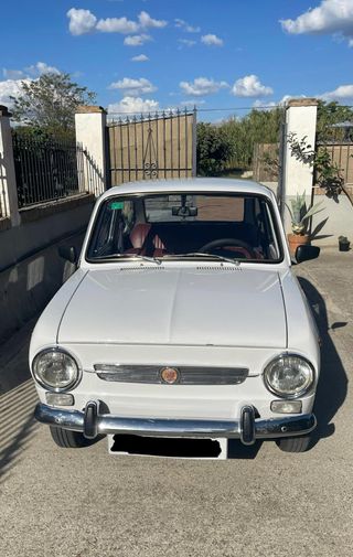 Seat 850 Especial 1971 en buen estado.