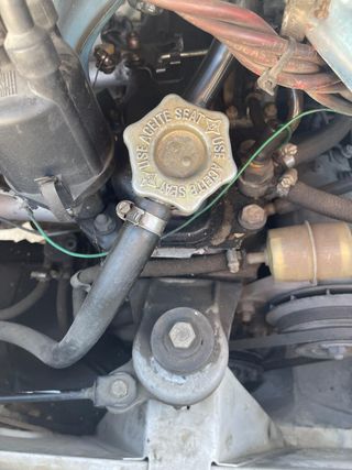 Seat 850 Especial 1971 en buen estado.